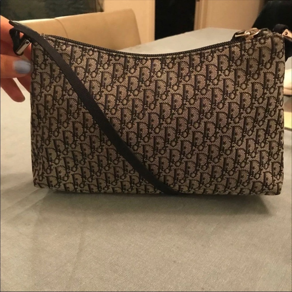 Dior purse